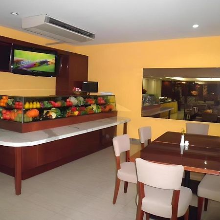 Sofyan Hotel Cut Meutia Джакарта Екстериор снимка