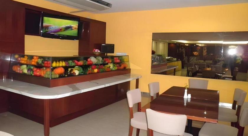 Sofyan Hotel Cut Meutia Джакарта Екстериор снимка